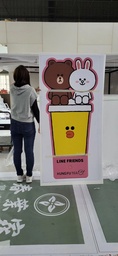 LINE Standee-yellow cup+iron stand*1